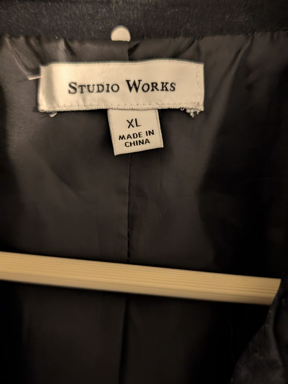 Studio Works Black Jacket with Cream Hanger Accent Size XL - Picture 5 of 10